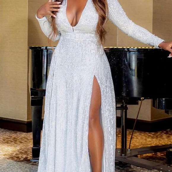 XPluswear Dresses & Skirts - XPlusWear Sequins Dress White Size 2XL